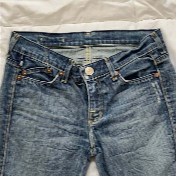 Women’s Rock & Republic Jean - Picture 3 of 6